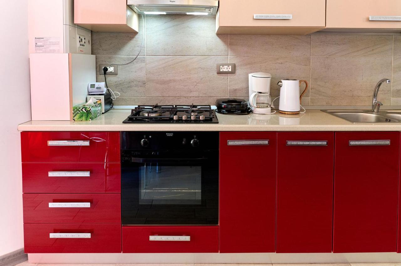 Glamour Red Apartment 22 In Spa Pool Resort Mamaia Dış mekan fotoğraf
